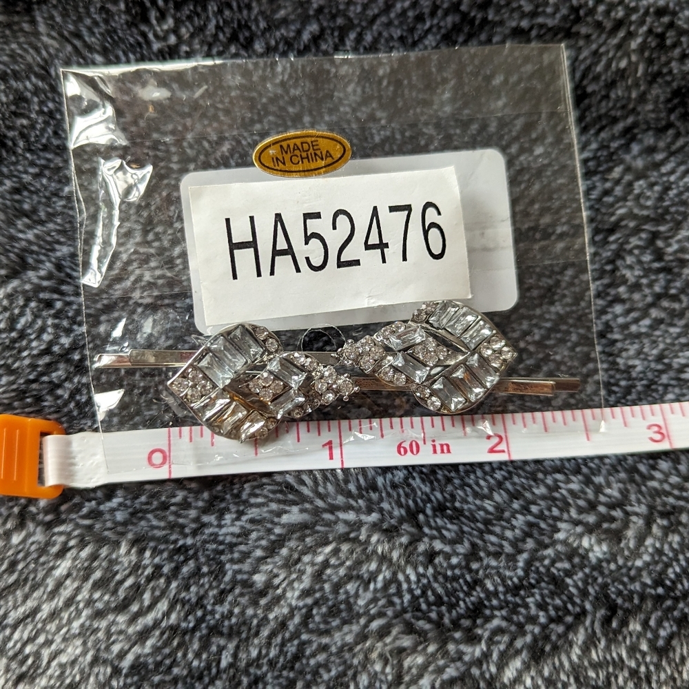 Art Deco rhinestone silver pins set of 2
